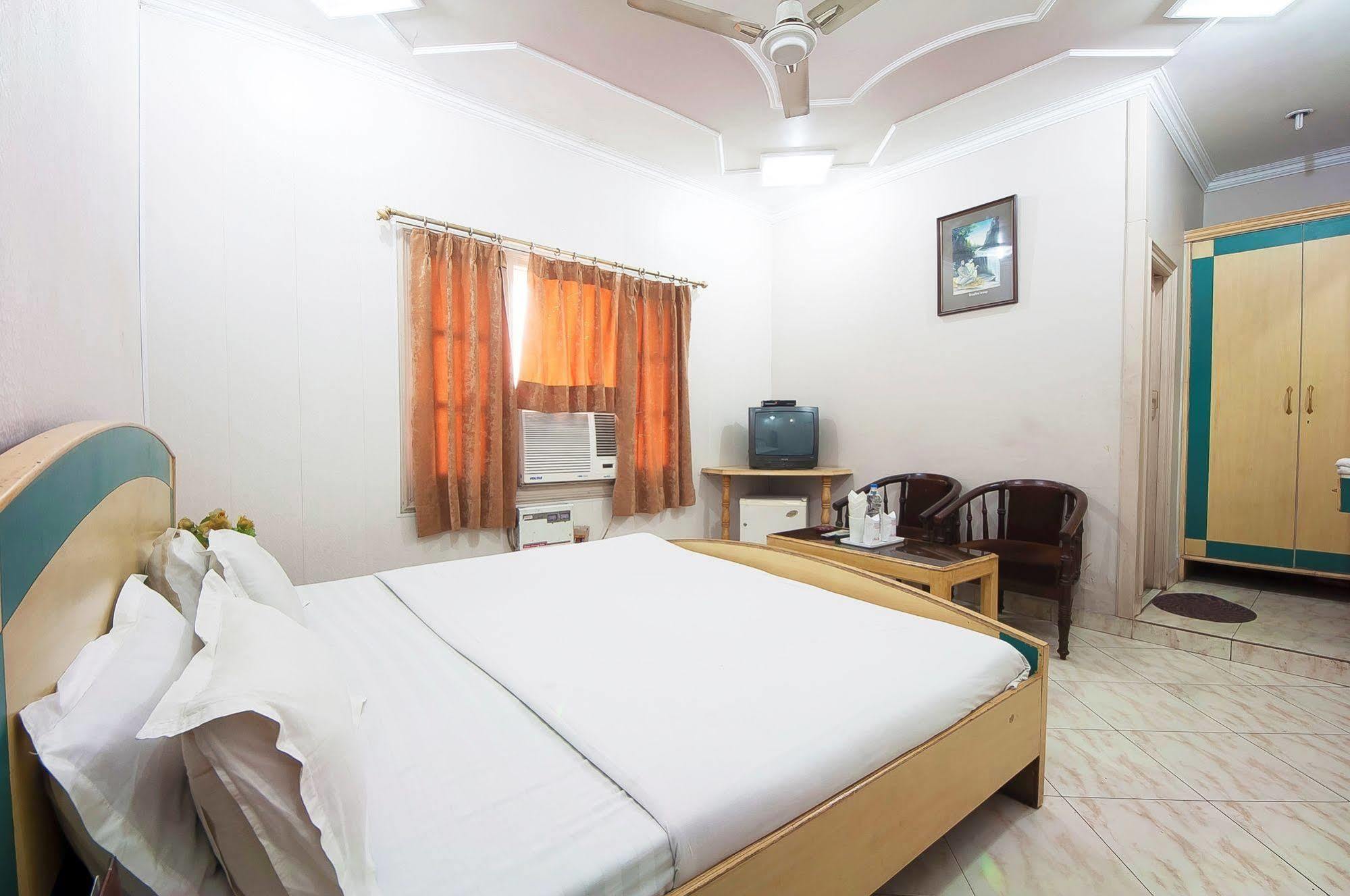 Fabhotel Basera Amritsar Eksteriør bilde